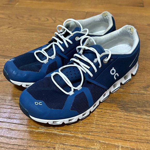 On Running Shoes On Cloud Running Shoesbluewhite In Good Used Cond